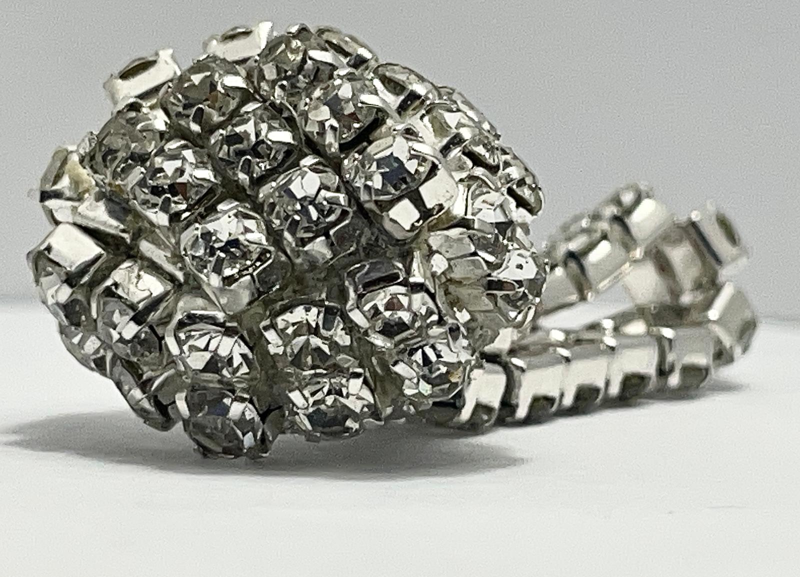 Resin rhinestone cluster ring
